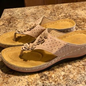 Women’s sandals size 9.5